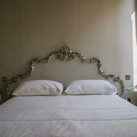 Cannaregio Canal Luxury ונציה