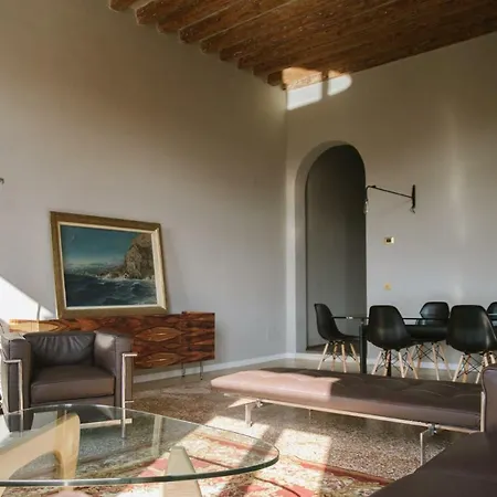 Cannaregio Canal Luxury Апартаменты